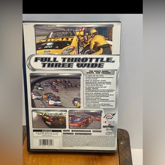 NASCAR Thunder 2002 For Playstation 2 - Picture 5 of 5